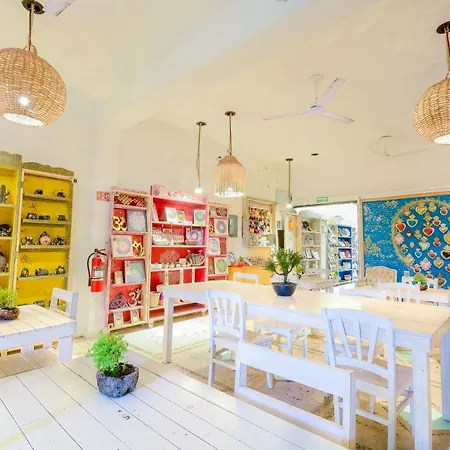Dharmika Residence Boutique Hotel